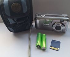 Canon PowerShot A460 digital camera.