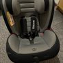 car seat Image 2