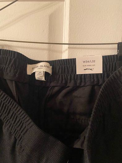 River Island mens trousers bramd new 34/32