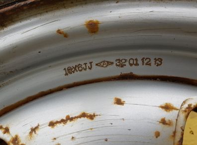 2 still for sale-Toyota landcruiser or hilux steel rims wheels alloys tyres