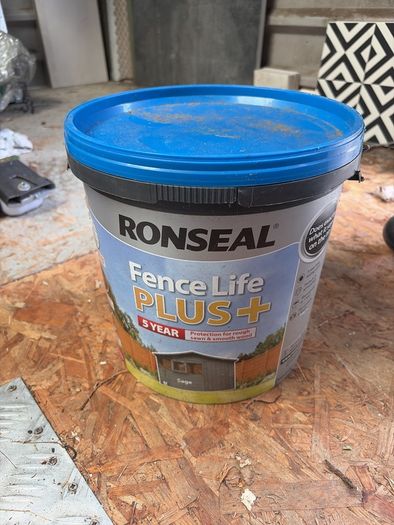 Ronseal Fence Life Plus  sage 9L (Brand New)  Selling an