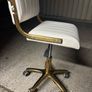 Beauty chair Image 2
