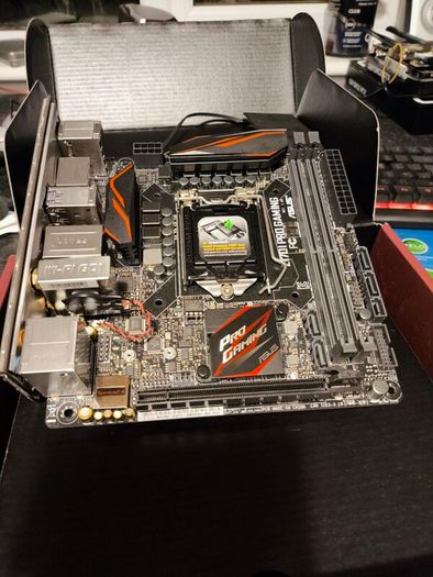 ASUS Z170i Pro Gaming itx motherboard