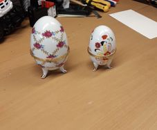 Egg trinket boxes