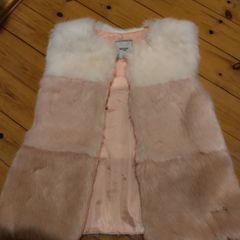 Girls fur gilet
