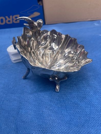 Sugar bowl -  Bon Bon Dish