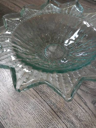 Glass star dish