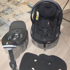 Professionally cleaned Besafe go Beyond 360 Car seat and isofix