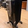 Deville 1500W 7-Fin Oil-Filled Radiator, Black Image 2