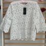 Bnwt Vero Moda top size small ivory white lace top Image 2