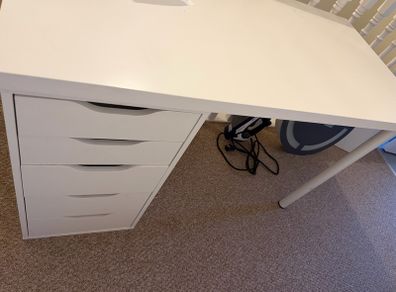white desk