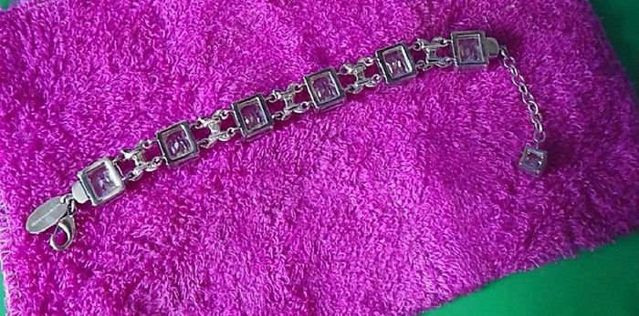 N.B jewellery/ bracelet