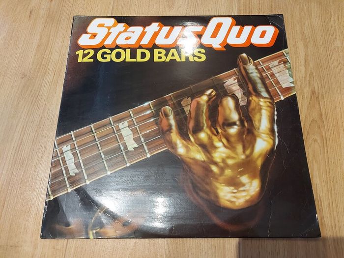 Status Quo - 12 Gold Bars - Vinyl Record + Hundreds More