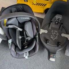Cybex Cloud Z i-Size & Base Z bundle