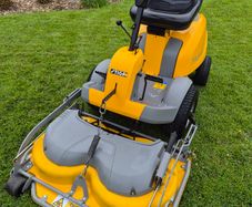 Stiga Park HST 14 Front Deck Ride-On Mower