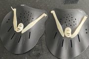 Swim hand paddles
