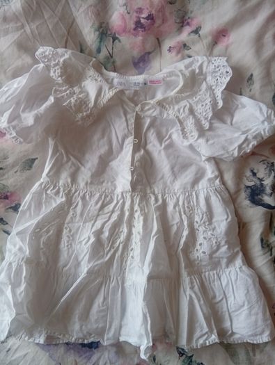 2x girls dresses
