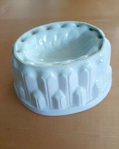 Vintage jelly mould