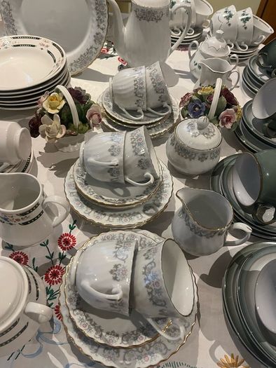 Coffee sets and glasses