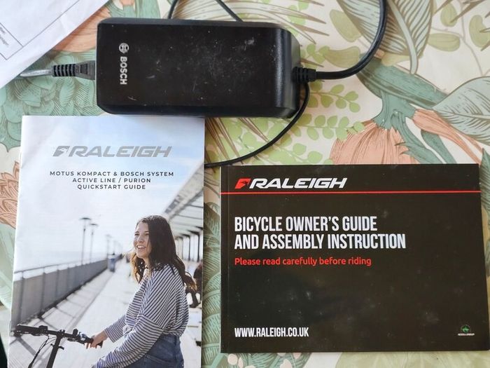 Raleigh Felix Step-Through E-Bike (Mint Condition