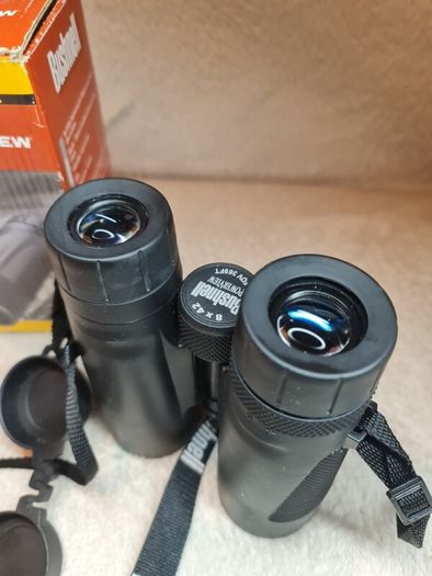 Bushnell PowerView 8x42 Binoculars (With Original Box)