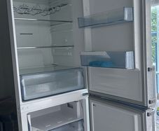 Kenwood fridge