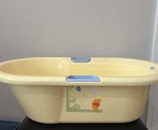 Disney Winnie the Pooh baby bath