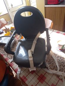 toddlers feeding chair