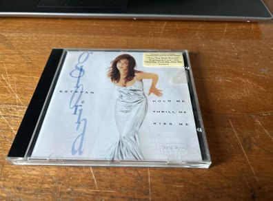 Gloria Estefan - Hold Me, Thrill Me, Kiss Me