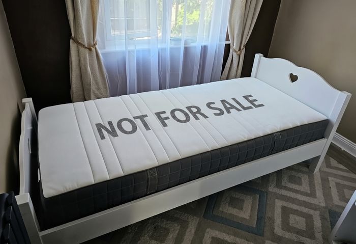Vipack - Amori Single Bed - White, Very Good Condition