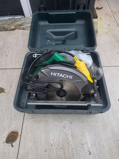 HITACHI circular saw