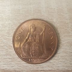 Great Britain UK 1967 One Penny Elizabeth II Coin - free standard postage