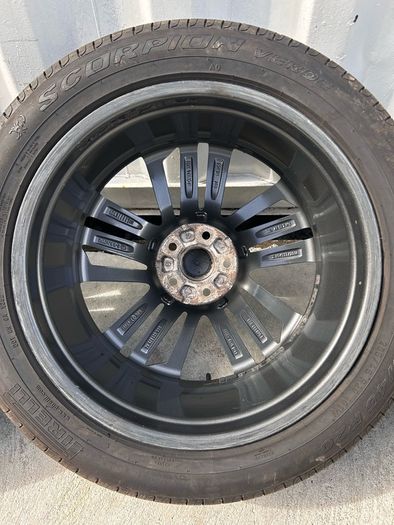 Genuine Audi Q5/SQ5 20" Alloy Wheels - New Pirelli Tyres