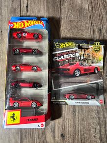 Ferrari set hot wheels