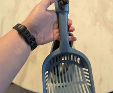 Cat litter scoop and holder from Trixie