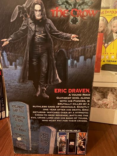 Neca 18" Eric Draven (The Crow) Figure/With Motion Activated Sound.
