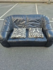 Black 2 Seater Leather Sofa