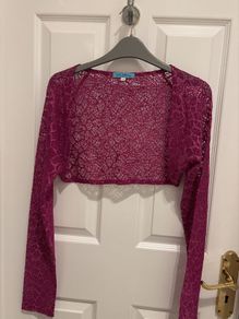 Lace Shrug Size 14