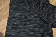 Under Amour t-shirt