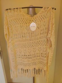 BNWT By Swan salmon knitted cover up poncho one size fits all Postage included