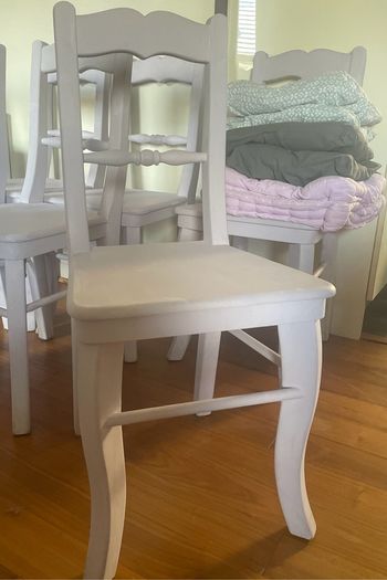 Dining chairs x4