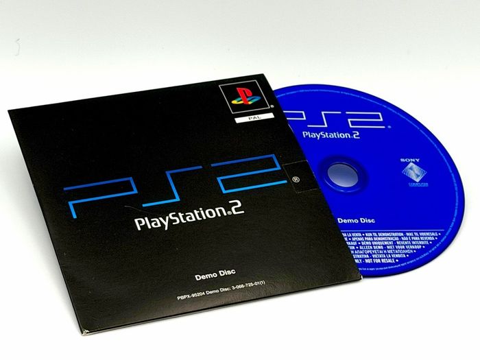Original Sony PlayStation 2 Console Boxed and Beautiful