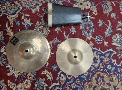 splash cymbals + cow bell