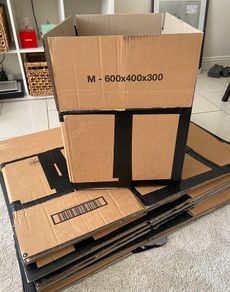 8 Moving Boxes Medium Size (600 x 400 x 300 mm)