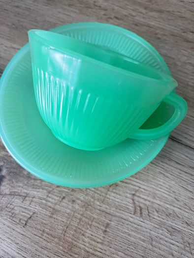 Vintage Fire King Hocking depression jade glass set