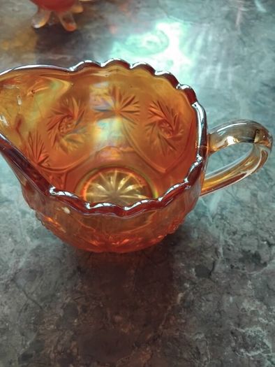A Gorgeous Vintage 2piece Vintage Carnival Glass Set