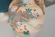 Antique Japanese Satsuma Earthenware vase
