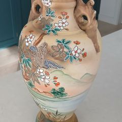Japanese Satsuma Earthenware vase