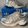 Chic Adidas Originals Women's Fitness Runners Image 2