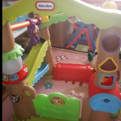 Little tikes activity centre